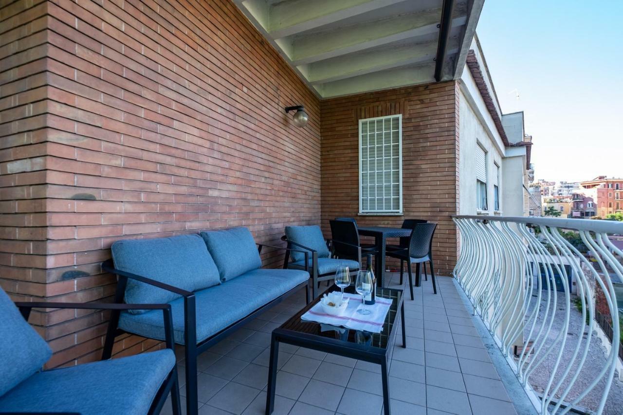 Your Trastevere Balcony Rome Extérieur photo